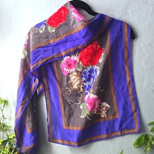 Vintage VERA Pure Silk Ling Scarf  Grapes & Flowers Purple Grey Red V Neumann
